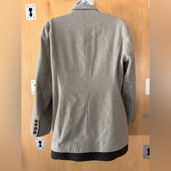 French Mauve, Gray Double-Breasted Coat, L - Picture 7 of 9